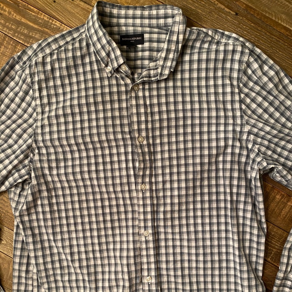 Men’s XLarge Banana Republic Button Up
